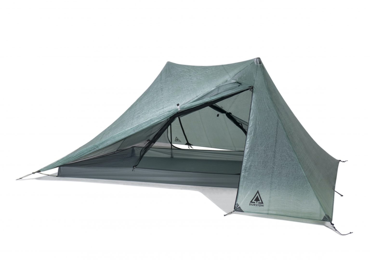 a tent that is sitting on the ground